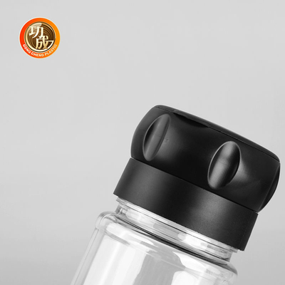 125Ml প্লাস্টিকের মশলার বোতল স্ক্রু মাউথ সিজনিং শেকার ঢাকনা দিয়ে
